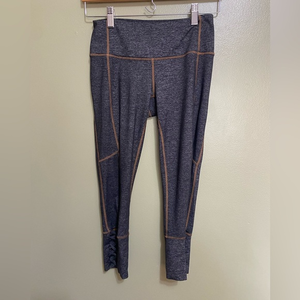 Athleta Capri‎ Leggings in Grey, Size XS